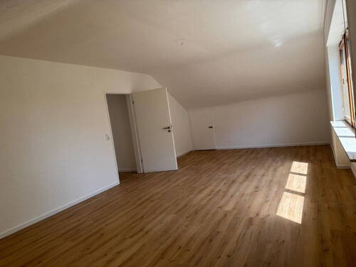 Bild 4 - Etagenwohnung mit 83,00 m&sup2; in Maintal zur Miete