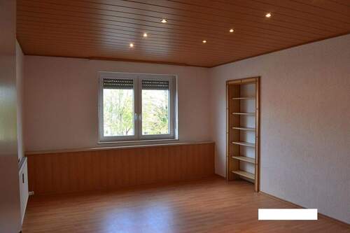 Bild 1 - Großzügige, helle 5-Zimmer-Wohnung im Zentrum von Loderhof