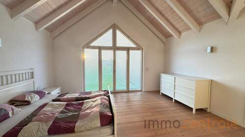 WhatsApp Image 2025-10-10 at 10.41.21 (4) - 