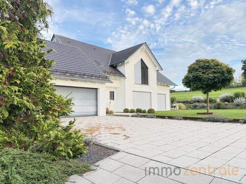 FB78D554-81DA-4397-84A2-001602F95FFA_1_201_a - Architektur & Komfort vereint - Hochwertiges EFH in Denkendorf