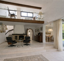 Familientraum in ruhiger Bestlage - Wohnen mit Garten, Kamin und Galerie - Grünwald