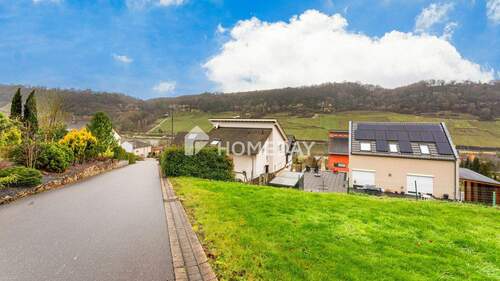 Ausblick - 6 Zimmer Einfamilienhaus in Wellen