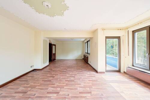 Lichtdurchflutet - Etagenwohnung mit 94,80 m² in Stuttgart zum Kaufen