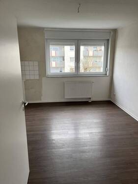 Küche - 3 Zimmer Etagenwohnung zur Miete in Völklingen