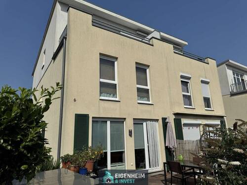 Terrasse - 4 Zimmer Doppelhaushälfte in Berlin