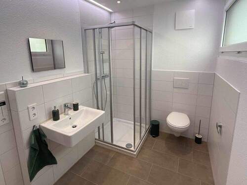 Badezimmer_www.villingen.immobilien - 
