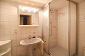 Badezimmer DG - 