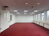 Großes Zimmer - Büro im Gewerbegebiet von Teltow zu mieten