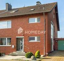 Raum für Leben und Ruhe - Doppelhaushälfte in naturnaher Lage mit Garten, Garage und Gartenhaus - Niederzier