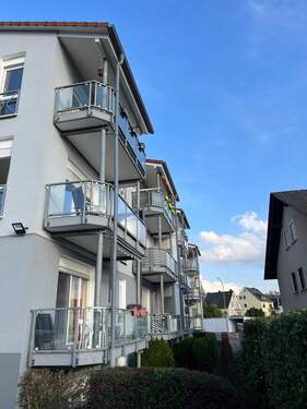 Hausansicht.jpeg - 3 Zimmer Etagenwohnung zum Kaufen in Höhr-Grenzhausen