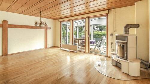 Wohnen (EG) - 5 Zimmer Einfamilienhaus in Berlin