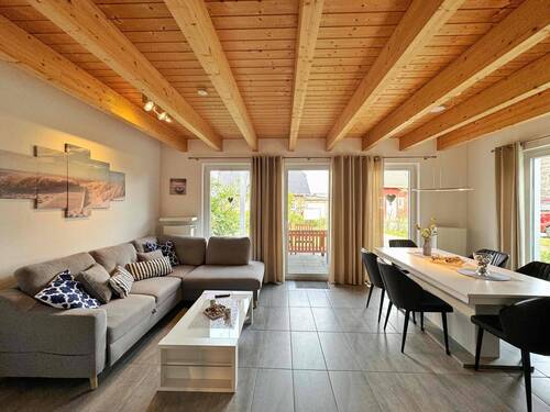 Wohnbereich - 4 Zimmer Doppelhaushälfte zum Kaufen in Mönchgut