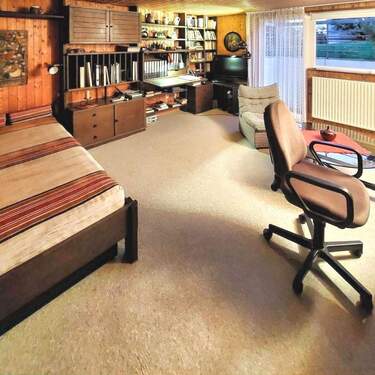 Büro- / Hobbyraum im UG - 