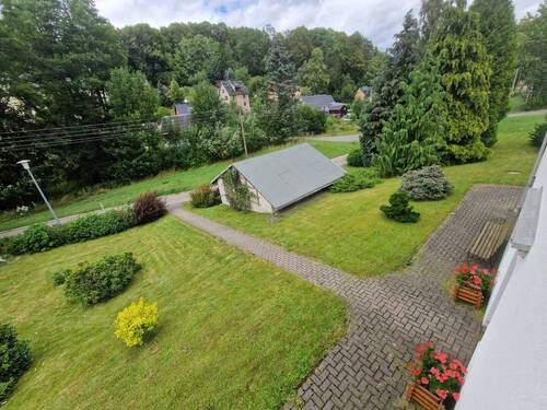 Ansicht vorderes Grundstück straßenseitig - 