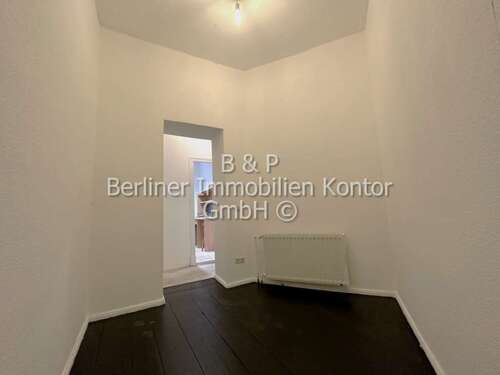 Abstellkammer - 2 Zimmer Etagenwohnung in Berlin