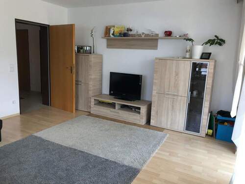 Bild 2 - 5 Zimmer Etagenwohnung zur Miete in Mietingen