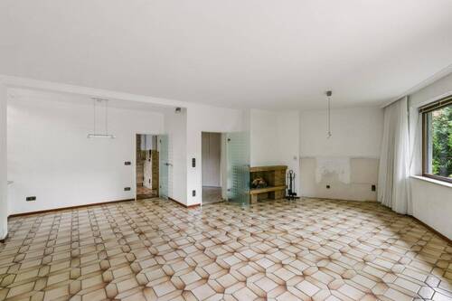 Wohnzimmer mit Kamin - 