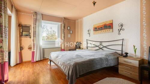Schlafzimmer 1 - 