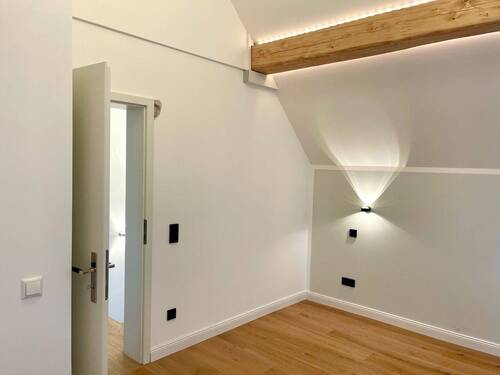 02b_AG1-Haus_SchlafZi Large.jpeg - 