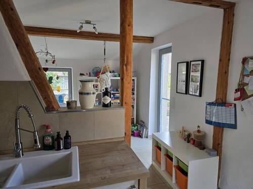 Küche Blick Richtung Terrasse - 