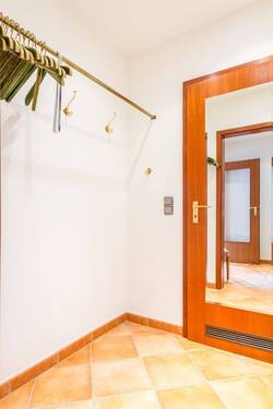 Garderobe - 