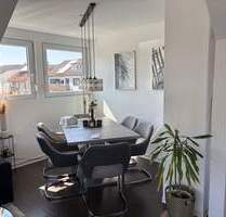 Schöne und helle 2,5 Zimmerwohnung in traumhafter Lage, provfrei! - Stuttgart Feuerbach