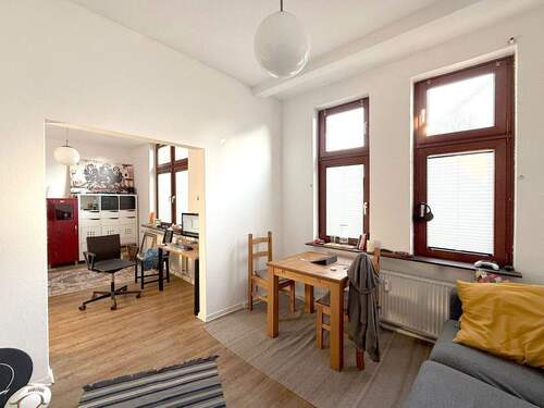 Wohnzimmer - 3 Zimmer Etagenwohnung in Bremen