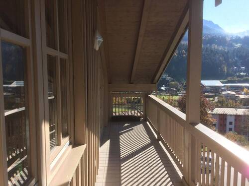 Balkon Süd - Etagenwohnung mit 62,60 m&sup2; in Berchtesgaden zur Miete