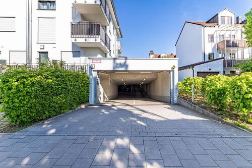 Garage - 