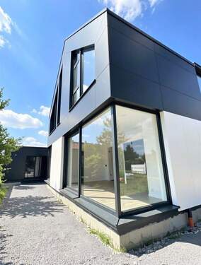 Rückansicht - Einfamilienhaus mit 219,30 m&sup2; in Leipzig zum Kaufen