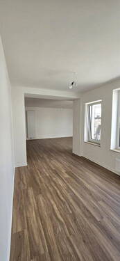 Durchgangszimmer EG - 