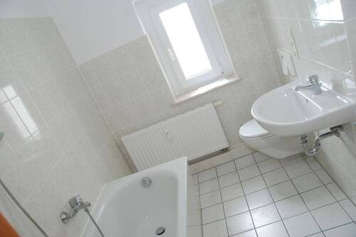 Bad Vergleichswohnung - 3 Zimmer Etagenwohnung in Chemnitz