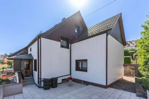 Hofansicht - Doppelhaushälfte mit 122,80 m² in Jena zum Kaufen