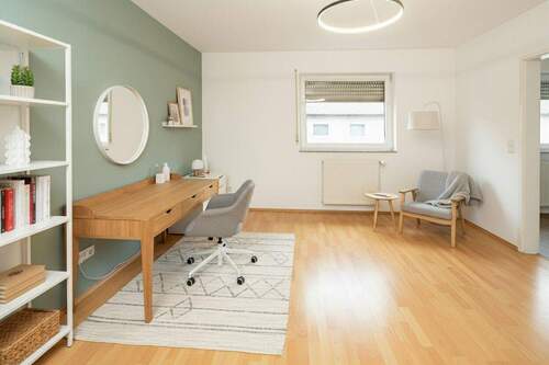 Arbeitszimmer visualisiert - 