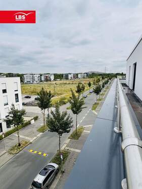 Strassenansicht Umbegung - 