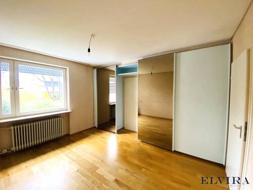 Schlfazimmer mit Einbauschrank - 