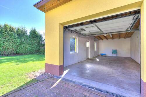 Garage Gartenansicht - 