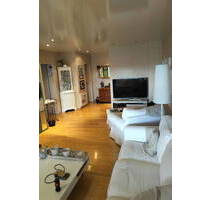 VERMIETETE 2,5 ZIMMER LUXUS WOHNUNG, VON PESCH-WOHNEN GESTALTET MIT HALLENBAD UND SAUNA IM HAUS - Leverkusen Lützenkirchen