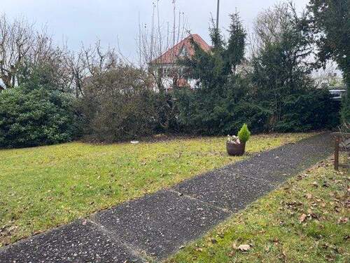 Grundstück - Einfamilienhaus mit 125,00 m&sup2; in Kassel zum Kaufen