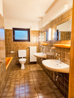 Badezimmer im Erdgeschoss - 