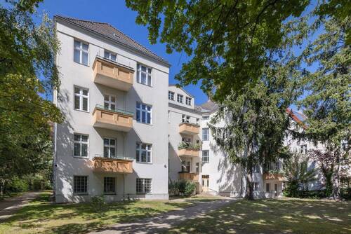 Gründerzeitbau im Grünen - 