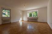 Wohnzimmer (1) - 8 Zimmer Einfamilienhaus zur Miete in Passau