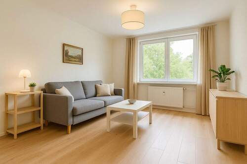 Bild 1 - Attraktive 2-Zimmer-Eigentumswohnung in zentraler Lage von Mittweida - kernsaniertes Haus
