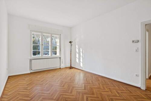 Wohnzimmer - 2 Zimmer Etagenwohnung zum Kaufen in Berlin