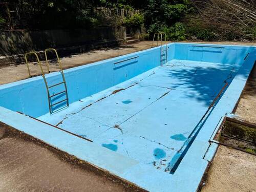 Pool (1) - 