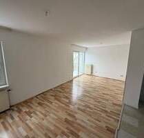 Endlich raus bei Mama - 2 Zimmer für deinen Neustart mit Balkon in guter Lage - Wolfsburg Laagberg