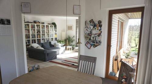 Esszimmer und Wohnzimmer - 
