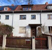 Reihenmittelhaus in begehrter Lage von Erfurt-Süd