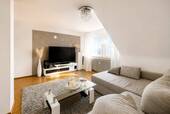 Wohnzimmer - 3 Zimmer Etagenwohnung in Friedrichshafen