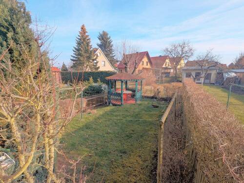 Grundstück - 4 Zimmer Mehrfamilienhaus, Wohnhaus in Eisenberg
